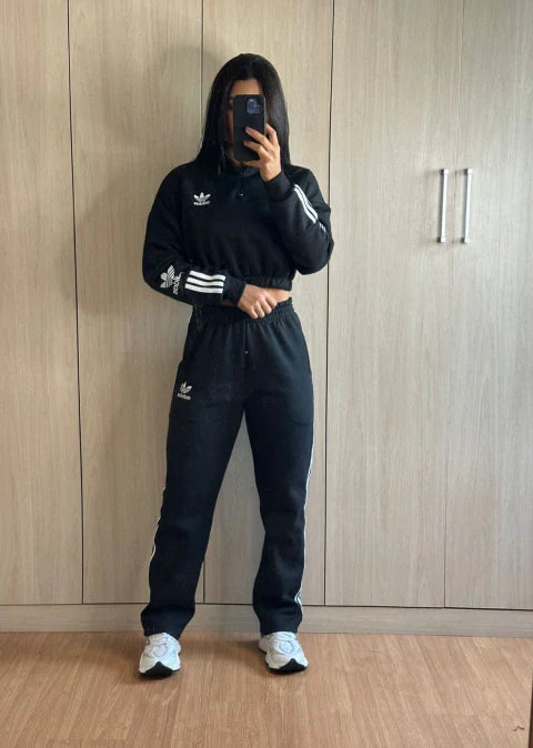 CONJUNTO CROPPED MOLETOM AD COM CALÇA PRETO